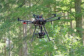 Abflug der Drohne in das Testgebiet im Nationalpark Bayerischer Wald