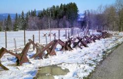 Zwischen 1990 und 1991 wurden die einstigen Grenzbefestigungen abgebaut. Fotos: Nationalparkverwaltung Šumava