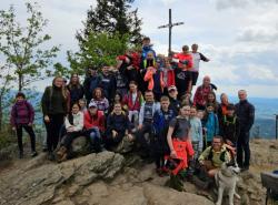 Die Besteigung des Großen Falkensteins wird für die deutschen und tschechischen Schülerinnen und Schüler zum Höhepunkt. Credit: Martina Hejtmanec