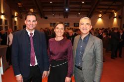 Ursula Schuster mit den Landräten Sebastian Gruber (FRG, links) und Dr. Ronny Raith (Regen). (Fotos: Gregor Wolf/Nationalpark Bayerischer Wald)