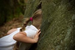 Einfach mal in einem Baum hineintauchen, auch das ist kein Problem.  Foto: Irene Gianordoli