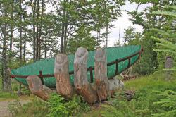 Bildunterschrift: Die Glasarche ging vor 15 Jahren auf Reisen, seit 2008 kann sie von Wanderern unterhalb des Lusen bewundert werden. (Foto: Nationalpark Bayerischer Wald)