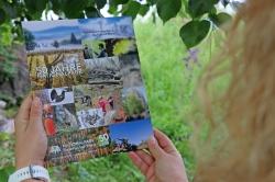 Passend zum 50. Geburtstag des Nationalparks Bayerischer Wald schmücken 50 Bilder die Vorder- und Rückseite des Jubiläumsmagazins. Foto: Gregor Wolf/Nationalpark Bayerischer Wald