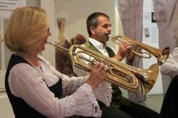 Die „Eisensteiner Blechlawine“ spielt am 2. August im Haus zur Wildnis. (Foto: Roland Pongratz)