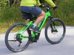 Die Gemeinde Spiegelau muss die Straße hinauf zum Gfäll für Radfahrer sperren. (Foto: Teresa Schreib / Nationalpark Bayerischer Wald)