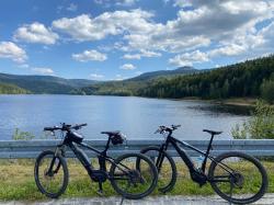 Zur und um die Trinkwassertalsperre Frauenau führt die Radtour am 19. September.  (Foto: Peter Auerbeck)