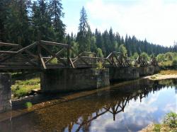 Die Wydrabrücke bestaunen können die Teilnehmer der Radtour am 16. Oktober. (Foto: Günter Obermüller)