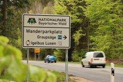 Eine der Stellfläche, die mit der Sensorik ausgestattet werden, ist der P+R-Parkplatz Graupsäge an der Nationalparkstraße.