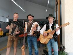 „D‘Waiderer“ spielen am 2. Juli beim Lauschersonntag im Haus zur Wildnis. (Foto: D‘Waiderer)