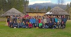 Aus ganz Deutschland reisten Studenten ins Wildniscamp, um sich hier ihr Handwerkszeug für das Commerzbank-Umweltpraktikum zu holen – dabei zeigte sich der Bayerwald nochmal von seiner winterlichen Seite. (Foto: Sinan von Stietencron)