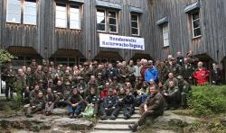 Wissens- und Erfahrungsaustausch im Hans-Eisenmann-Haus: die Teilnehmer der 20. Naturwacht-Fachtagung des Bundesverband Naturwacht e. V.