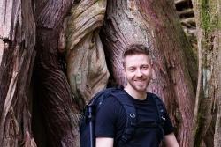 Umweltpädagoge Thomas Michler leitet das Bildungsprogramm „Nationalpark-Schulen“. (Foto: Nationalpark Bayerischer Wald)